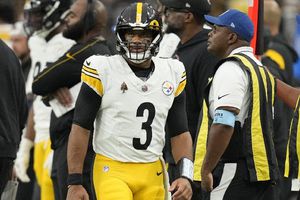Russell Wilson apunta a regresar contra los Jets tras lesión en la pantorrilla