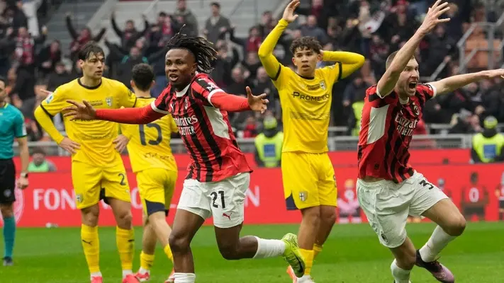 Serie A: Milan consigue la victoria ante el Parma en los ùltimos minutos del partido
