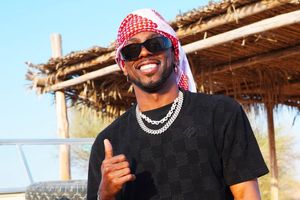 Quiñones se pelea con aficionado que lo insultó: "Puedes ser mi esclavo"