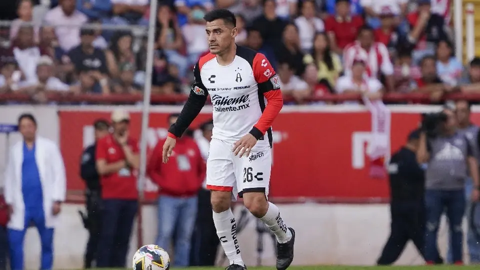 Aldo Rocha: “El Clásico es distinto hay que jugarlo con huev… y corazón”