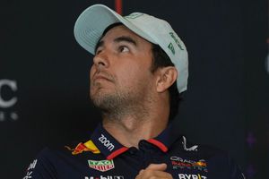 Red Bull pierde 130 mil seguidores en redes sociales tras la salida de Checo Pérez