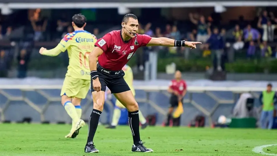 Tito Villa 'resume' el 2024 con 4 palabras: "Penal para el América"