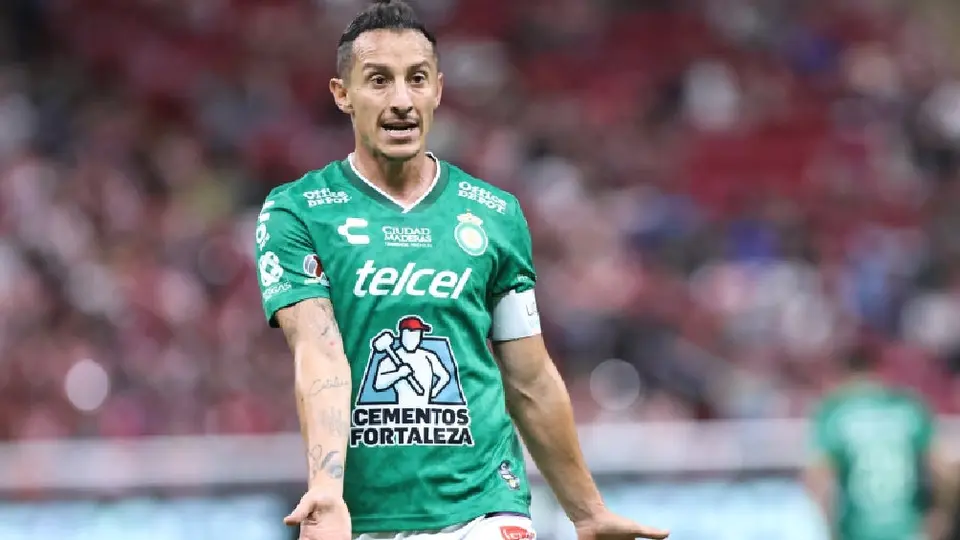 Jhonder Cádiz sorprendido con Andrés Guardado: “Es un crack, es un jugador que enseña mucho”