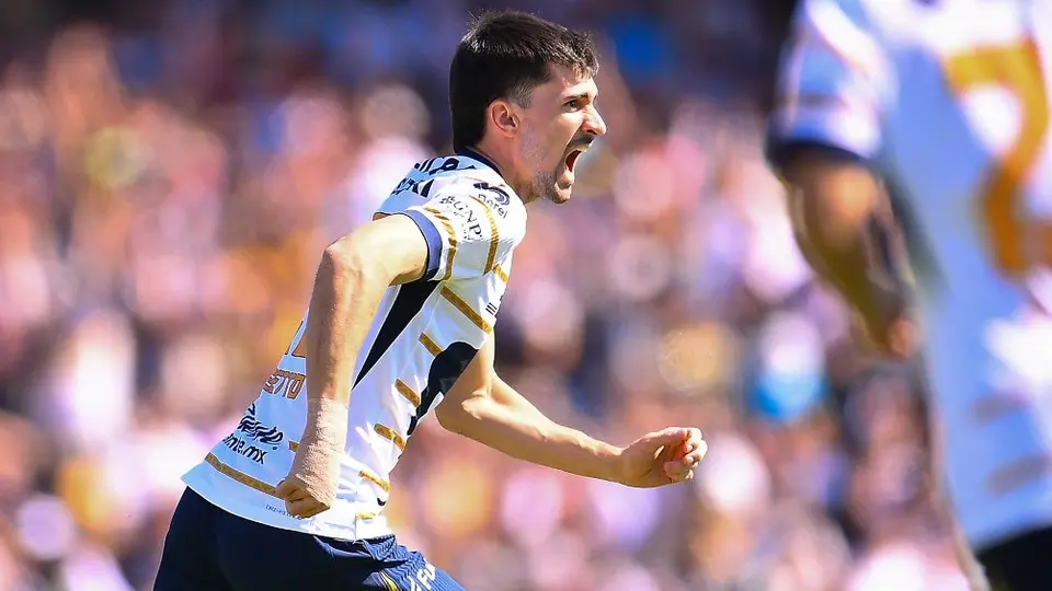 Ignacio Pussetto abandona el Pumas vs Rayados tras lesión en el brazo