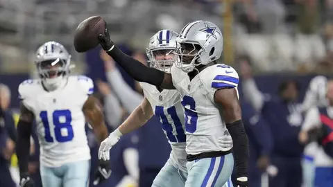 Los Cowboys, ya eliminados, vencen a Tampa Bay y los alejan de postemporada