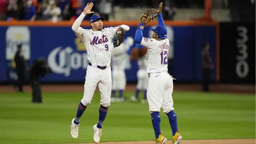 Mets aplastan 7-2 a los Phillies y están a un triunfo de la Serie de Campeonato