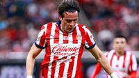 Teun Wilke por fin debuta con Chivas en el encuentro ante Pumas
