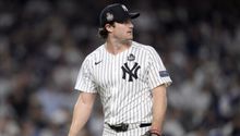 Gerrit Cole ha decidido ejercer su opción de agente libre aunque Yankees podría retenerlo
