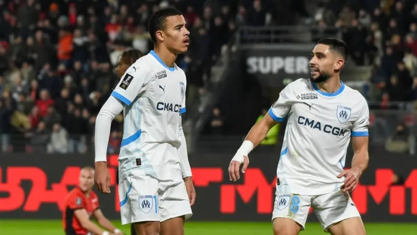 Mason Greenwood anota y Marsella gana en Rennes para acercarse al líder, PSG