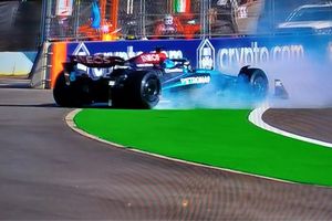 ¡Mal y de malas para Mercedes! George Russell se lesiona en la PL2 del Gran Premio de México