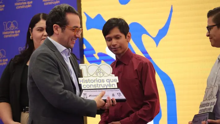 Tigres celebra programa que ha beneficiando a estudiantes de la UANL