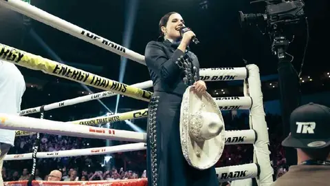 Camila Fernández tuvo su redención en la pelea de Jaime Munguía