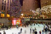 ¡Ya huele a Navidad! Inauguran la pista de hielo del Rockefeller Center, en Nueva York