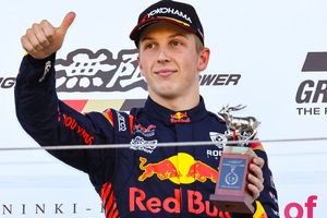 Papá de Verstappen aconseja a Liam Lawson para triunfar con su hijo