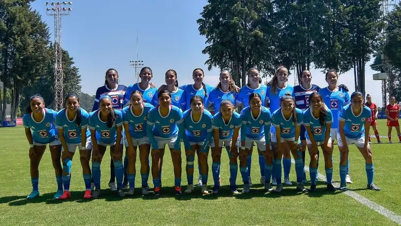 ¡Polos opuestos en La Noria! Cruz Azul Femenil fuera de Liguilla por cuarto torneo consecutivo