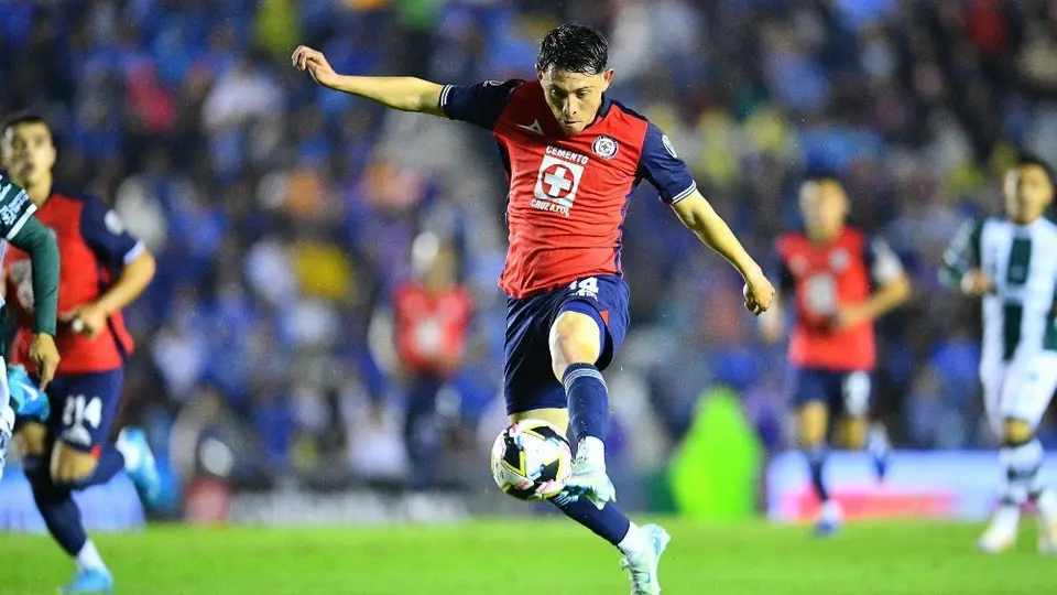 Alexis Gutiérrez, el futbolista desechado por Chivas que brilla en Cruz Azul y que estará con Selección Mexicana