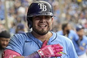 Jonathan Aranda conectó cuadrangular para ayudar en la victoria de los Rays