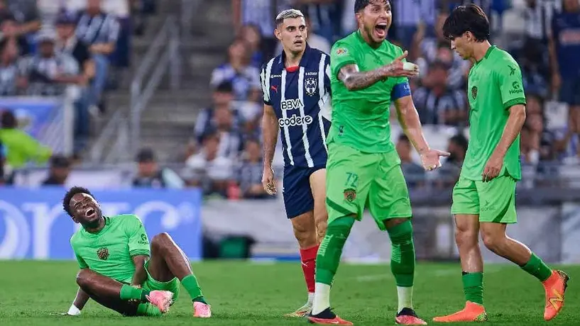 Avilés Hurtado pidió que no se inhabilite a Berterame; Rayados pagará su sueldo