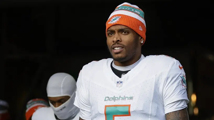 Dolphins y Jalen Ramsey extienden contrato a cambio de 24,1 millones de dólares por año