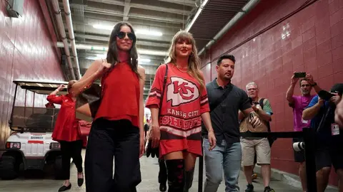 Antonio Brown culpa a Taylor Swift por el rendimiento de Travis Kelce: 'Lo está acabando'