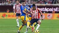 Chivas iguala ante Tigres y mantiene su racha negativa ante los Universitarios