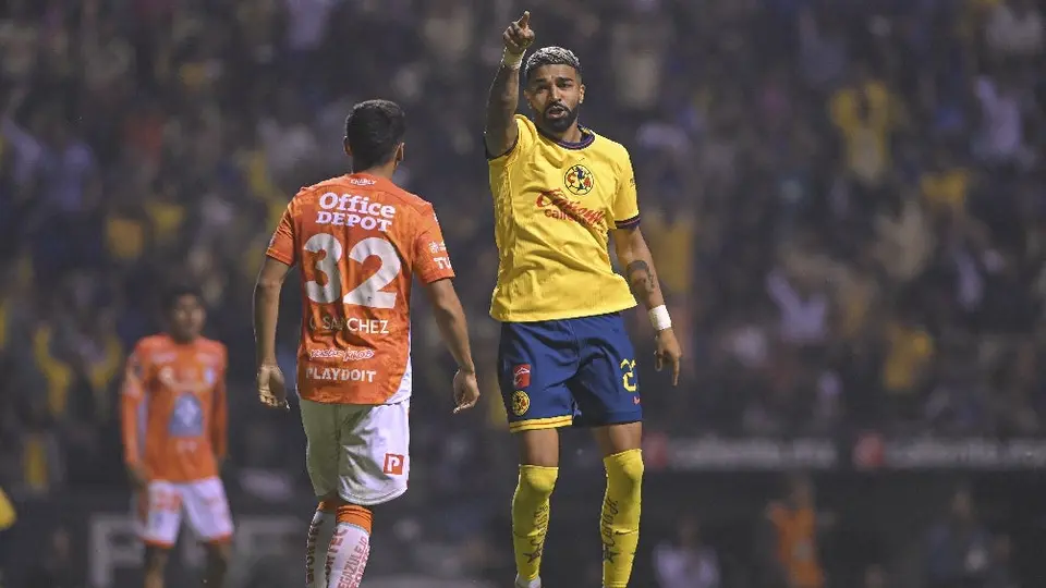 Rodrigo Aguirre no se olvida de Rayados: “La afición me sacó y hoy estoy en el mejor de México”