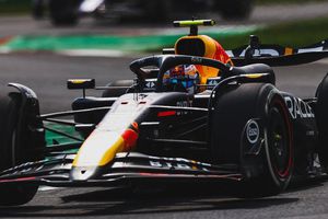 Slim sobre la temporada de Checo Pérez: "Cuando tiene un auto competitivo da buenos resultados"