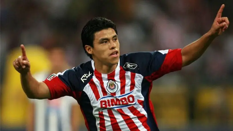 ¿Cómo fue el paso de Gonzalo Pineda como futbolista de Chivas?