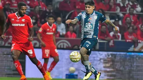 'Chofis' López, cerca de regresar al primer equipo de Pachuca, revela Armando Martínez