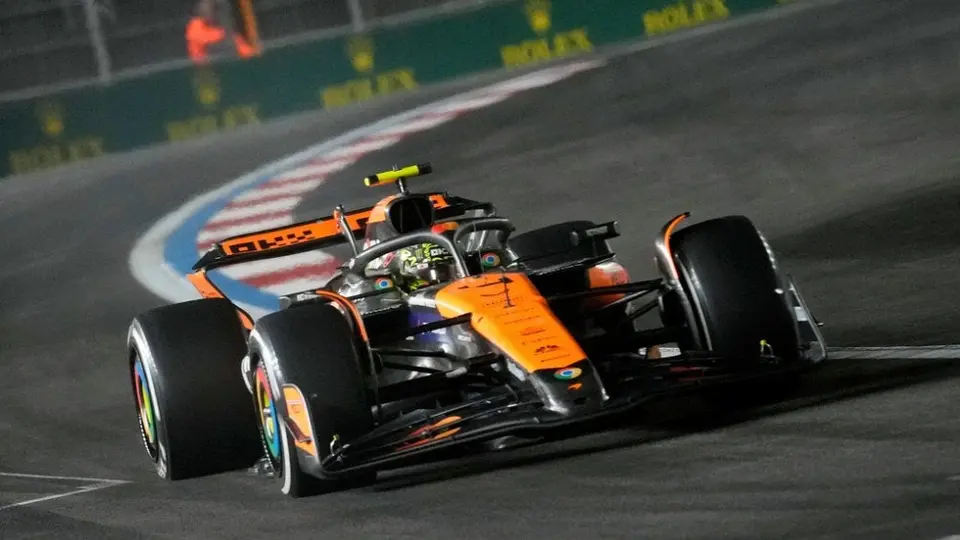 Lando Norris cree que con un mejor auto a inicio de temporada hubiera presionado más a Verstappen
