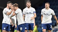 Raúl Jiménez anotó 'doblete' en la derrota del Fulham en la Carabao Cup