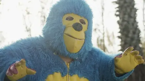 ¿Kemonito tiene permiso para utilizar la imagen del CMLL en su documental de Netflix? 