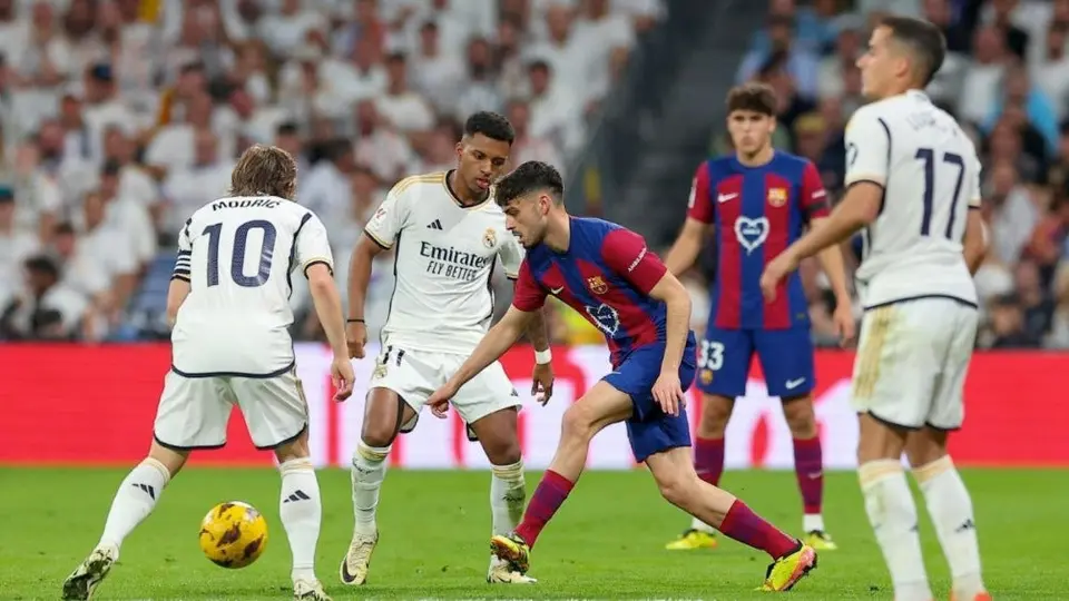 Real Madrid vs Barcelona: ¿Quién es el favorito en las casas de apuestas?