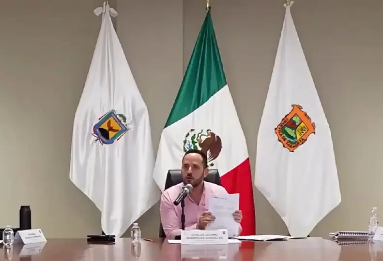 El alcalde de Piedras Negras, Carlos Jacobo Rodríguez, llamó 'Porky' a regidor Juan Carlos Álvarez / Especial