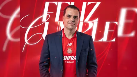 Toluca felicitó a Christian Martinoli por su cumpleaños y los comentarios se salieron de control