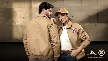 Cruz Azul presenta nueva colección de ropa inspirada en la cementera