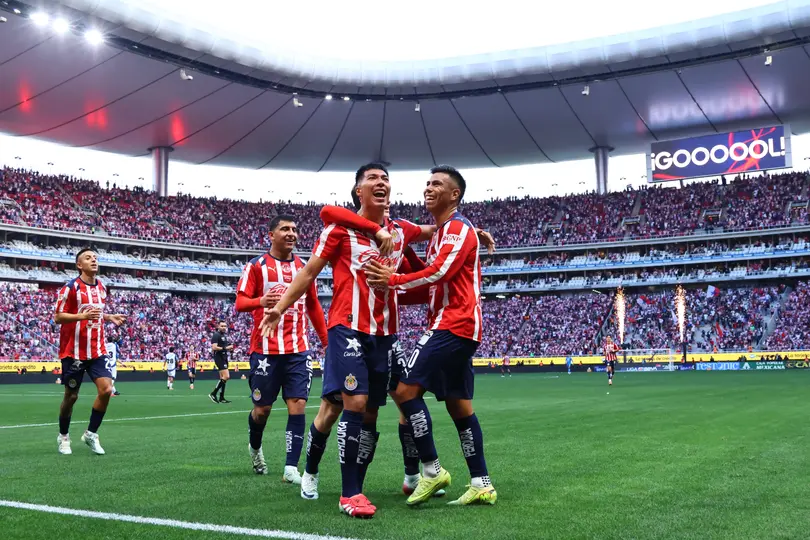 El Rebaño festeja un gol contra Pachuca en la Jornada 1 de este torneo. l IMAGO7