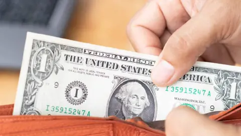 El dólar sigue perdiendo valor en los mercados/Pixabay