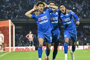 Jeremy Márquez celebra su gol contra Chivas en el partido de vuelta de los Cuartos de Final del Apertura 2025 | IMAGO 7