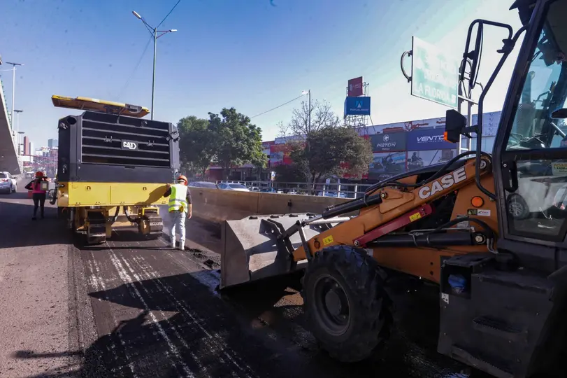 Automovilistas enfrentan carga vehicular en uno de los principales corredores del Valle de México./ X:@zonacritica17