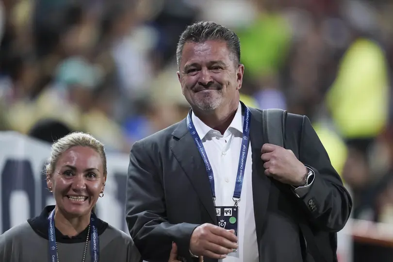 Carlos Hermosillo rechazó a los naturalizados en el Tricolor | IMAGO7