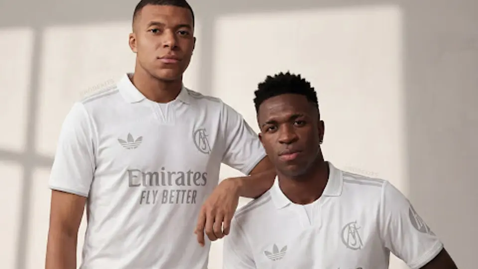 Mbappé y Vinicius con nuevo jersey l footyheadlines.com