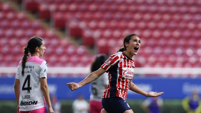 Jasmine Casarez en celebración de su gol en el triunfo ante Atlas | IMAGO 7