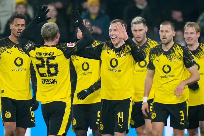 Entrenador de Borussia Dortmund abre la puerta a futbolistas mexicanos | AP