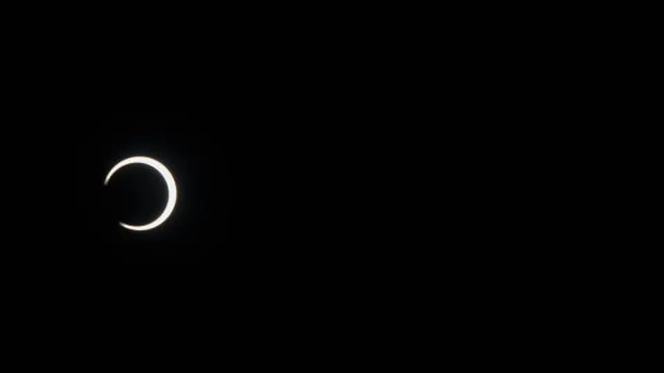 El eclipse solar anular del 17 de febrero de 2026 formará el llamado “anillo de fuego” en una zona específica de la Antártida./ Pixabay