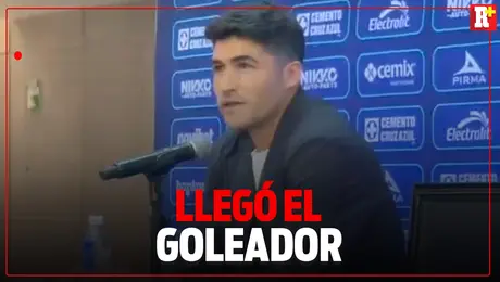 CRUZ AZUL presentó a su GOLEADOR ESTRELLA
