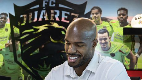 ¡Amarran al goleador! FC Juárez renueva a Óscar Estupiñán hasta 2029