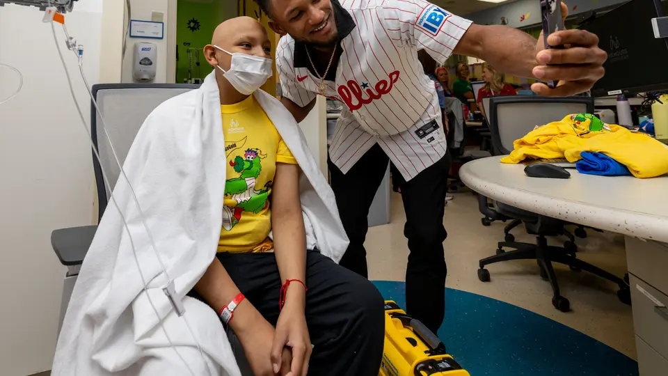 Johan Rojas en noble causa l X:Phillies
