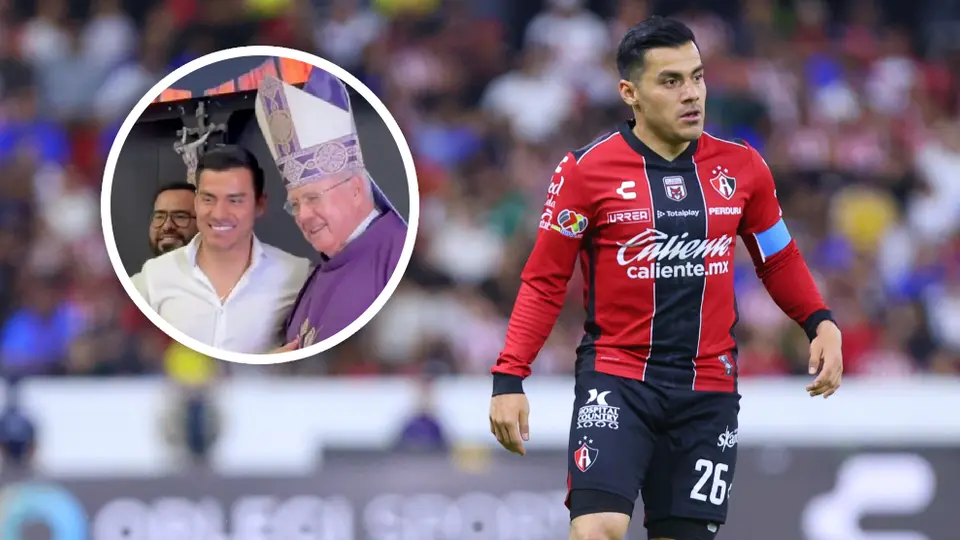 ¡Benditos Rojinegros! Atlas le entrega jersey al Cardenal Francisco Robles Ortega