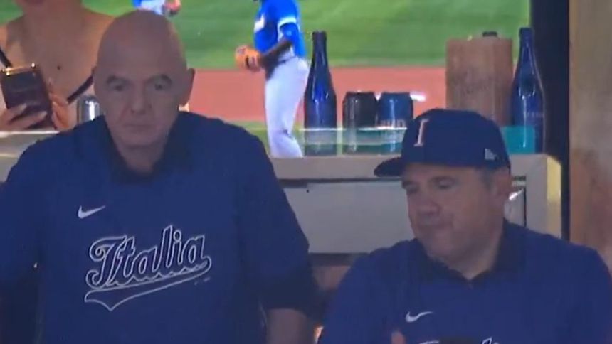 Infantino asistió al Clásico Mundial para apoyar a Italia | CAPTURA